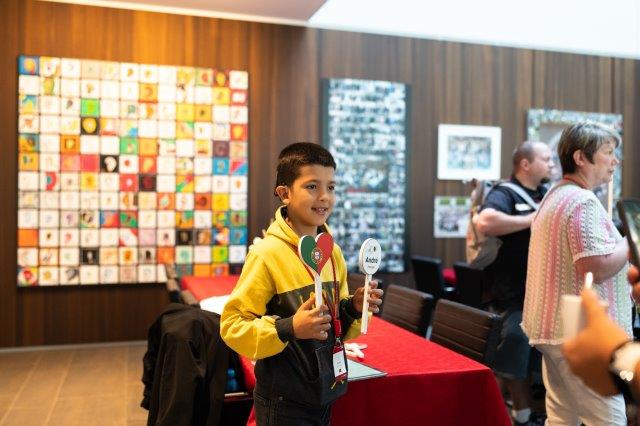 Jovem português recebe prémio internacional de Invenção Infantil IDEASforEARS em Innsbruck