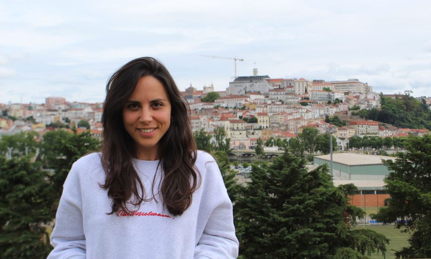 Investigação da Universidade de Coimbra pretende perceber como é que o cérebro processa as emoções positivas de outras pessoas