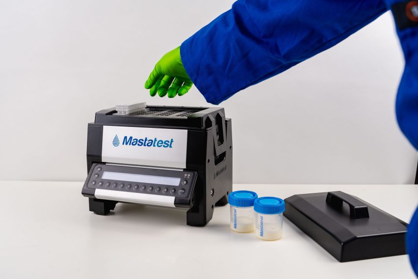 Um estudo de concordância, comparando com uma tecnologia clássica de ágar, demonstra que os resultados dos cartuchos HiSSC de Mastatest para a identificação de S. aureus são superiores a 90%