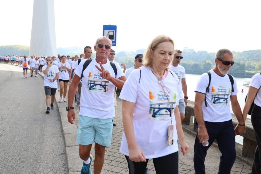Caminhada das Pontes uniu mais de 450 pessoas na sensibilização para os cancros do sangue